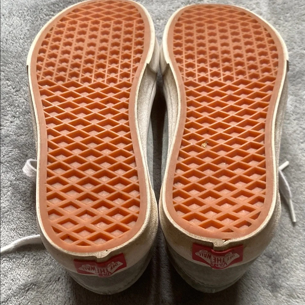 Vans Gray and White Athletic Shoes - M6.5/W8